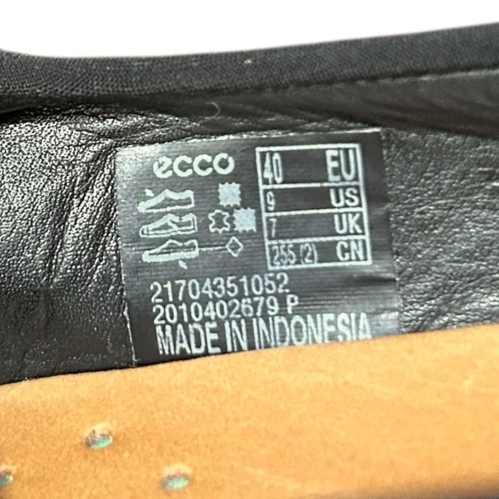 ECCO Felicia Black Slip On Wedge Loafer Women sz 9 Stretch Textile Comfort Shoe